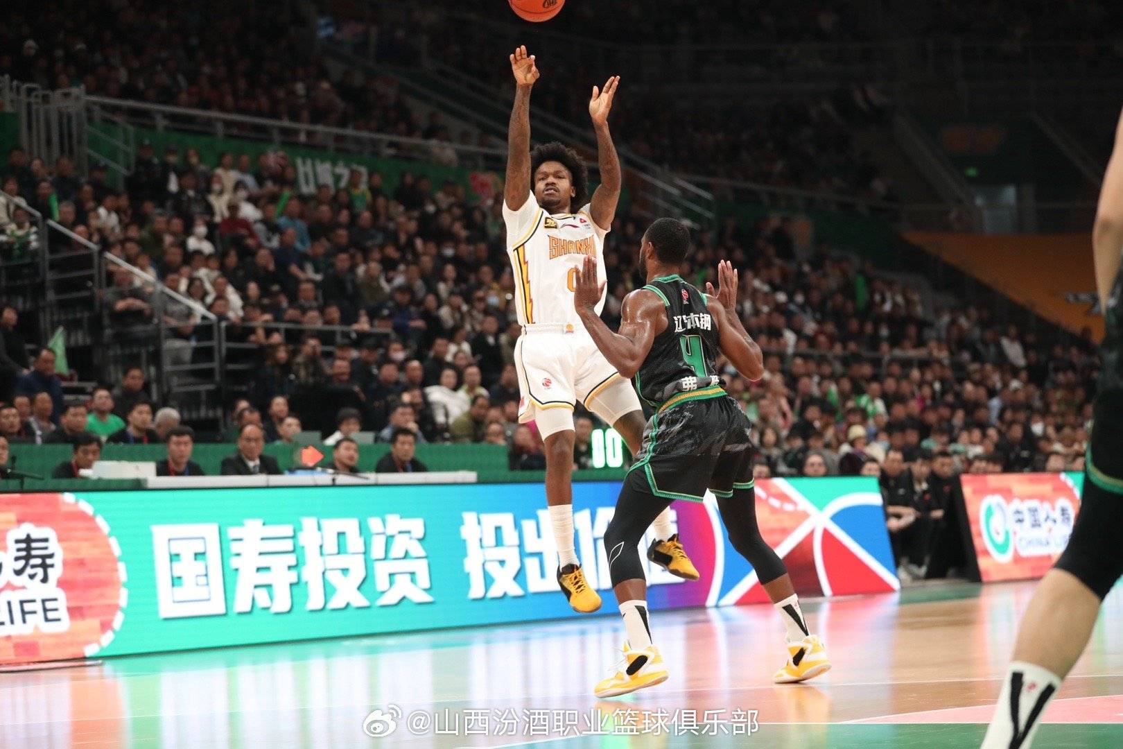 卫冕冠军首败!山西客场险胜辽宁 古德温准绝杀