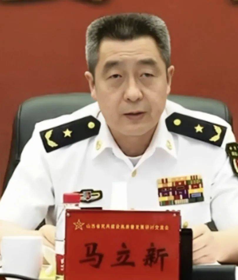 58岁中将,任海军副司令员