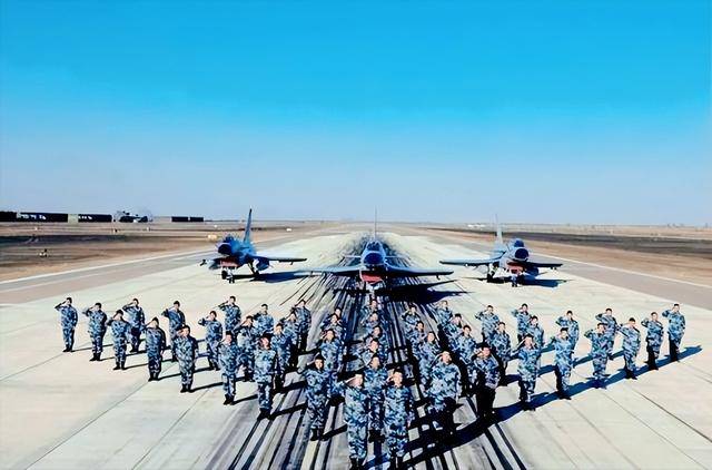 成功甩开美国?中国六代机一骑绝尘,俄猜到解放军下一步要干啥