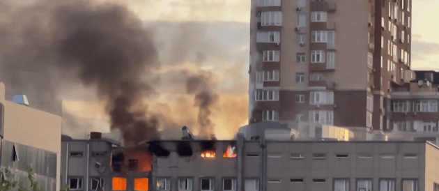 基辅爆炸声音传出,泽连斯基或遭斩首?普京彻底亮明态度!