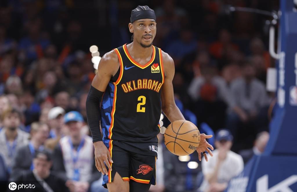 杨亚历山大当选上周最佳 库里老詹东契奇哈登获提名