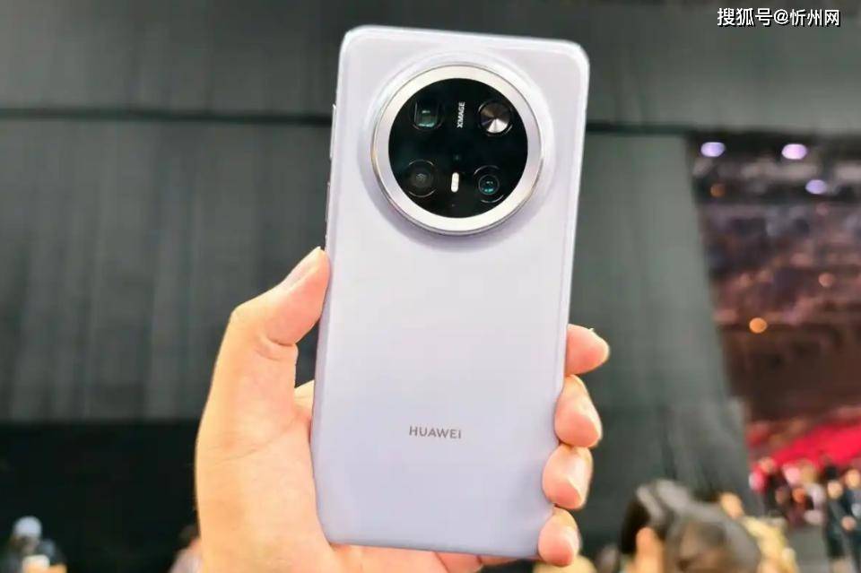 华为还是妥协了，高端旗舰手机Mate 70突降450元，512GB+纯血鸿蒙+红枫影像