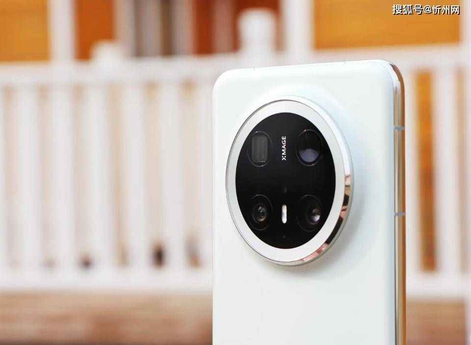 华为还是妥协了，高端旗舰手机Mate 70突降450元，512GB+纯血鸿蒙+红枫影像