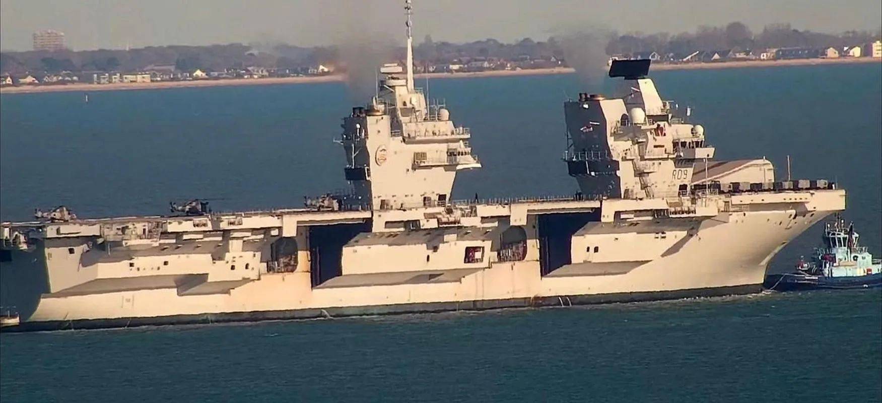 英国没敢把事情做绝?7万吨航母吓得掉头转向,英媒直接把话说透