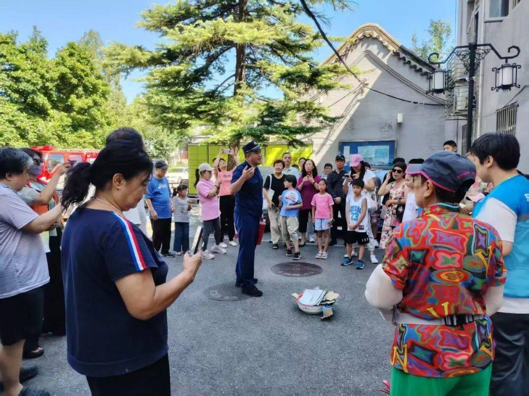 从“讲”到“练”全覆盖 东城消防蓝朋友定制化培训守护辖区平安