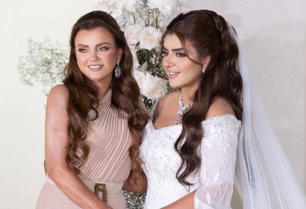 迪拜公主休夫后再订婚,交往卡戴珊前任晒出价值千万钻戒