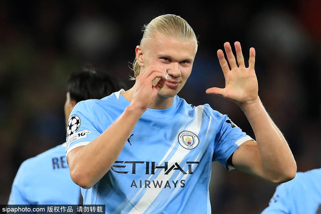 欧冠-哈兰德多库破门丁丁重回故地 曼城2-0那不勒斯