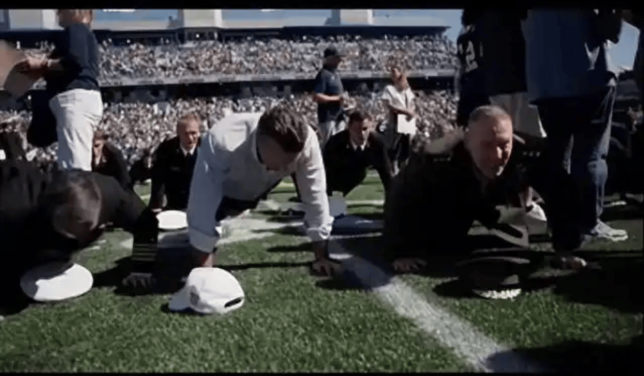 早安!世界丨普京:美若向乌提供“战斧”将摧毁俄美关系;美战争部长带3068人做俯卧撑创纪录