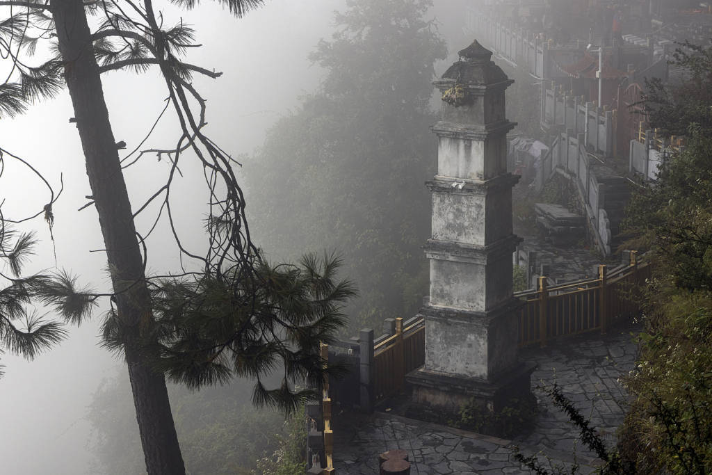 舒瑜:不是苍山洱海,从鸡足山进入大理的多重世界