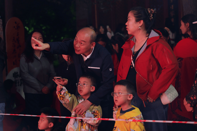 郑是金秋 月满商都|城隍庙里过中秋,商城明月别样团圆