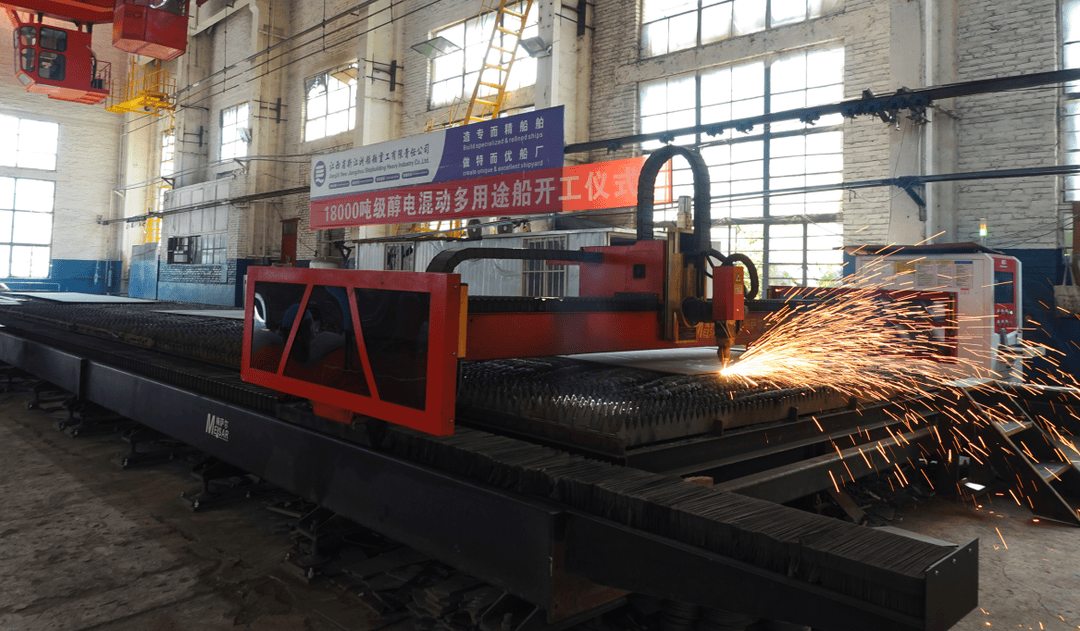 国内首艘!18000吨!在江西开工!